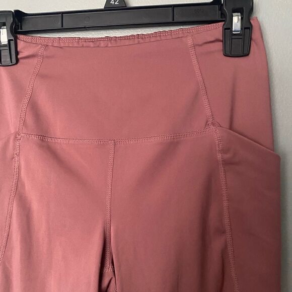 Velocity athletic leggings with pockets size small - Picture 6 of 6